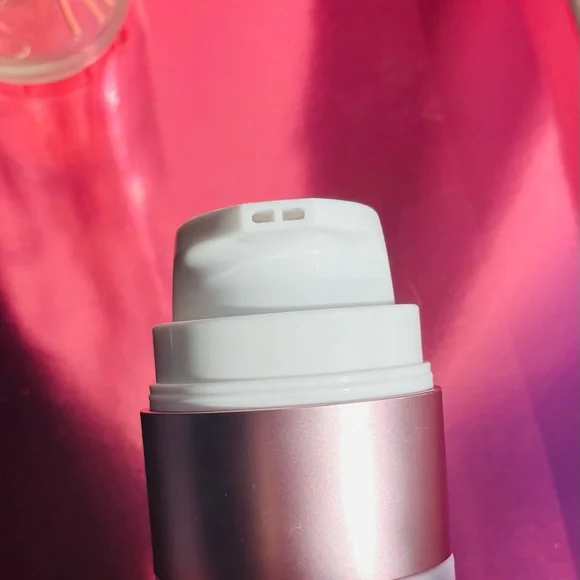 Briogeo Don't Despair, Repair! - Rice Water
MegaStrength+ Protein + Moisture - Picture 2 of 7